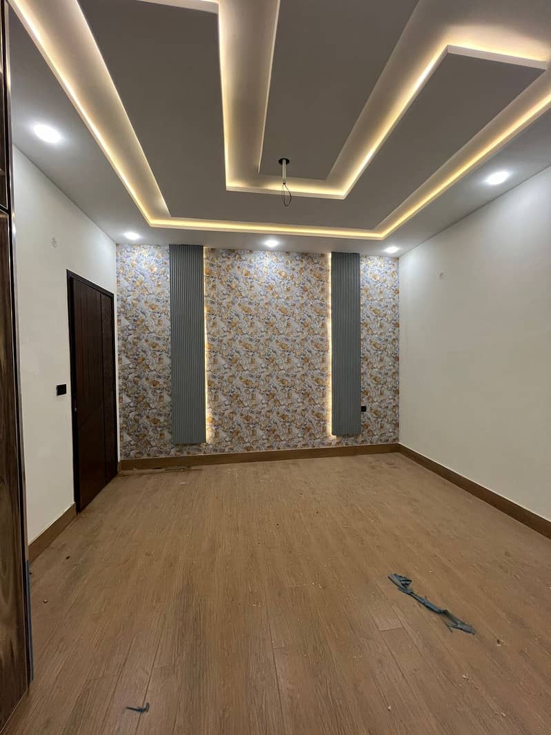 8 Marla Corner Luxury House For Sale In Haider Blok 8