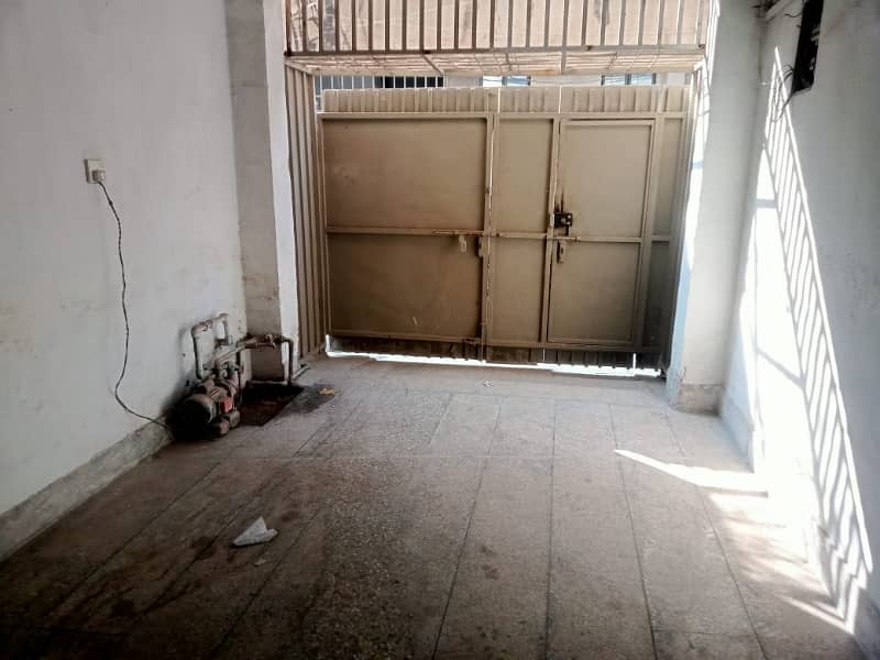 Tripple Storey 5 Marla House Available In Awan Town - Rizwan Block For sale 4