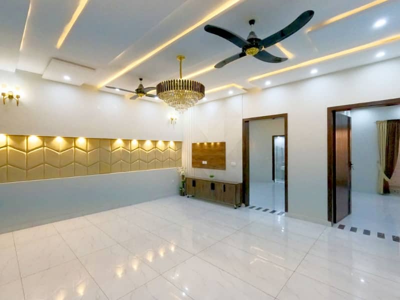 Reasonably-Priced 10 Marla House In Bahria Town - Talha Block, Lahore Is Available As Of Now 10