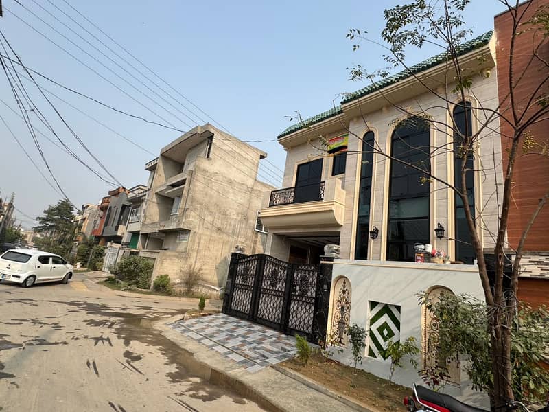 5 Marla Luxury House For Sale In Bismillah Housing Scheme 1