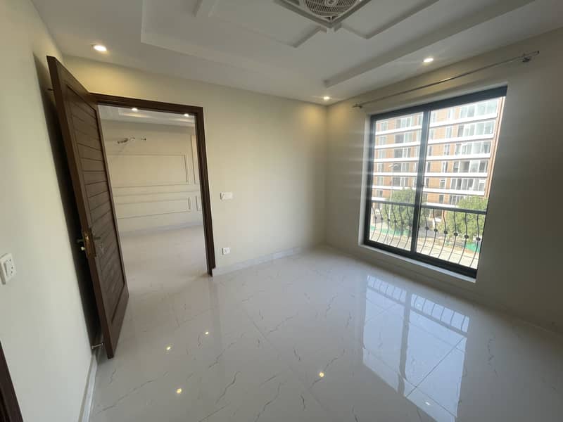 1 Bed Ready to Move Apartment available for sale on installments in Bahria Town Lahore. 5