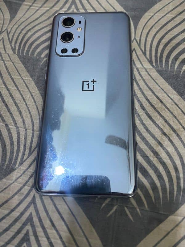 one plus 9 Pro (8gb 256gb) 4