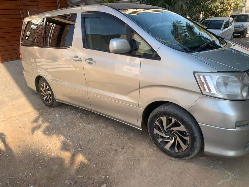 Toyota Alphard Model 2004 Registered 2015 3