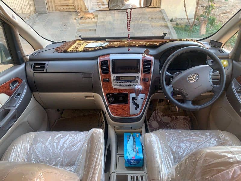 Toyota Alphard Model 2004 Registered 2015 4