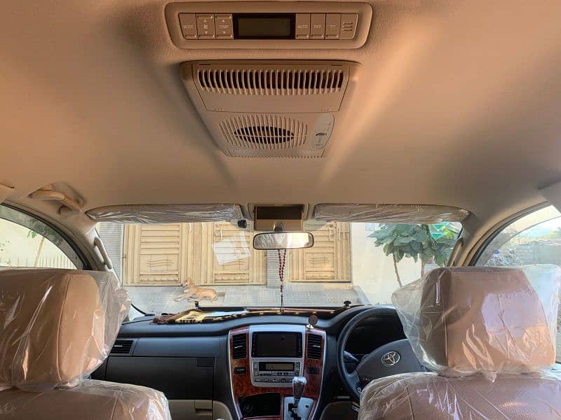 Toyota Alphard Model 2004 Registered 2015 5