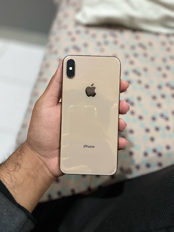 iPhone XS Max 64 gb (PTA Approved) 0