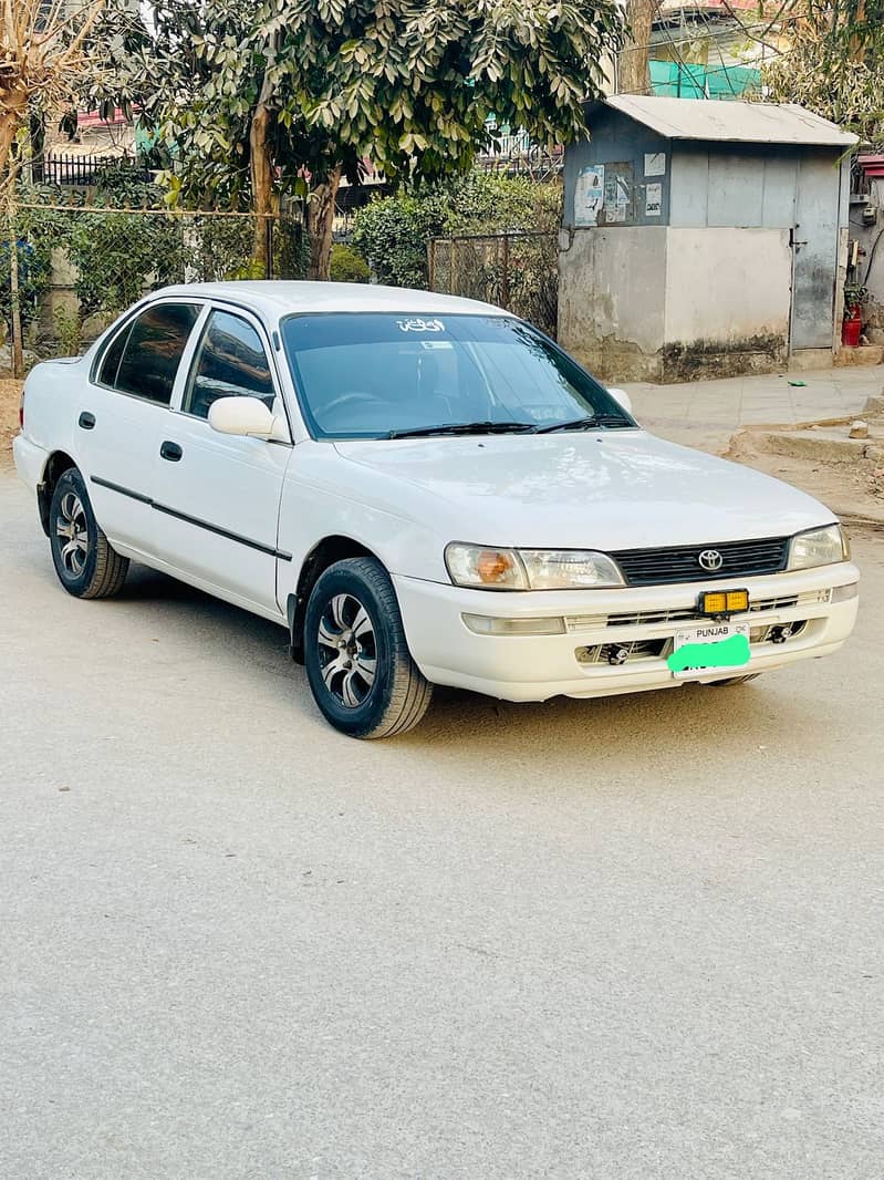 Toyota Corolla 2.0 D 1998 but imported in 1999 4