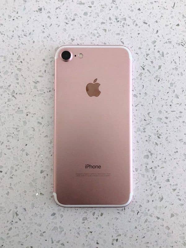 I Phone 7 Rose Gold 0