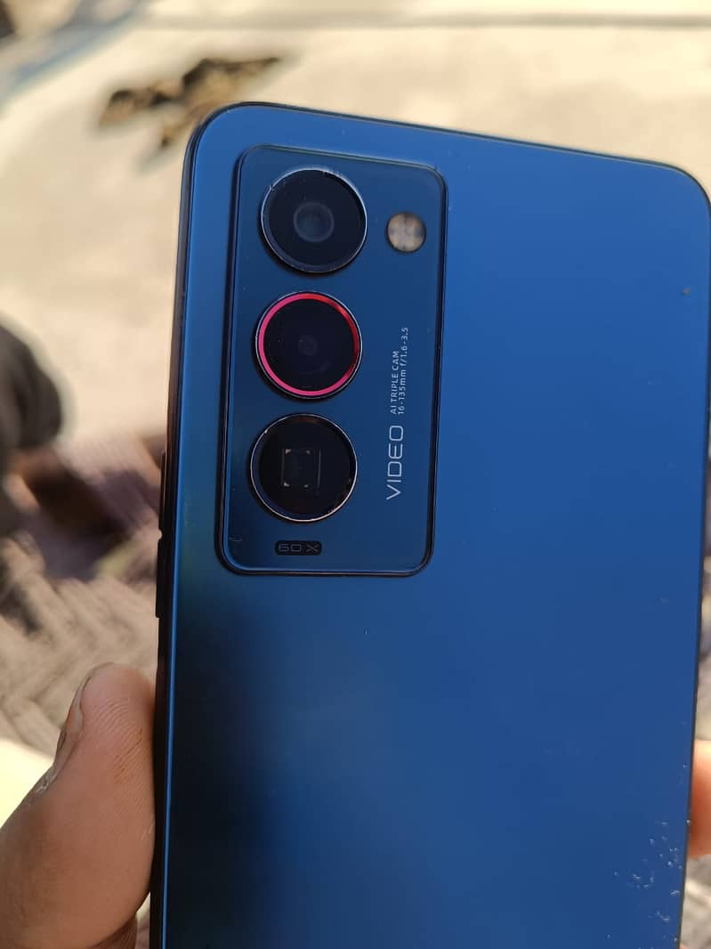 Tecno Camon 18Premier . 8+5GB. /256GB 0