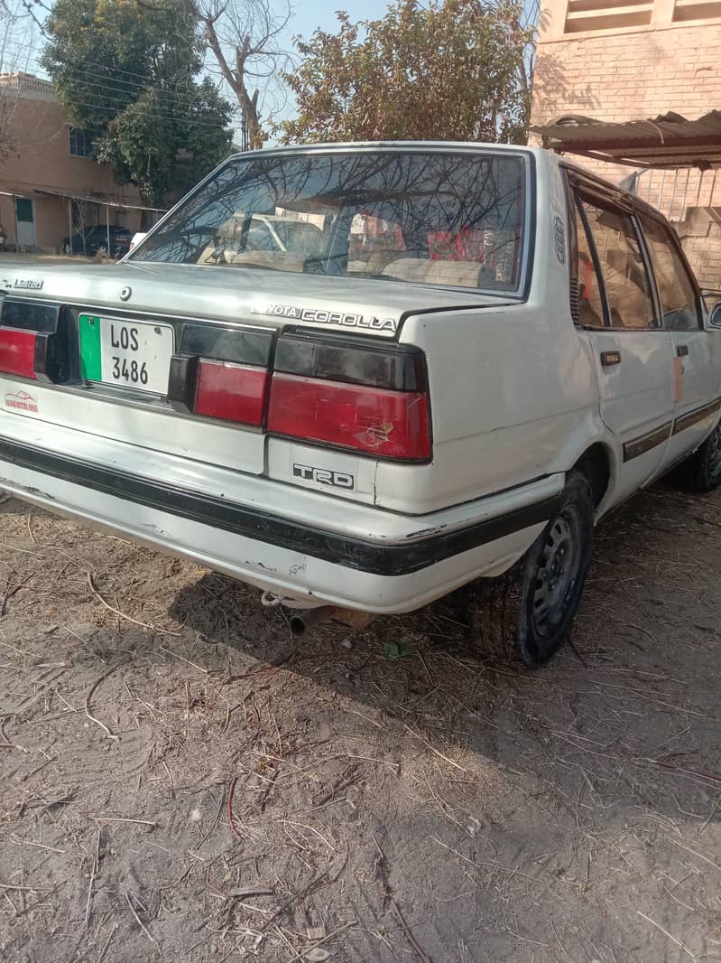 Corolla 86 good condition 2