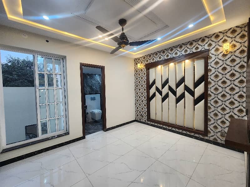 5 Marla House For Rent Bahria Town Lahore 6