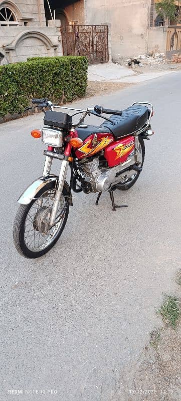 Honda CG 125 2021 3