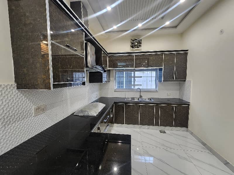 10 Marla fully house for rent Bahria town secter C 1