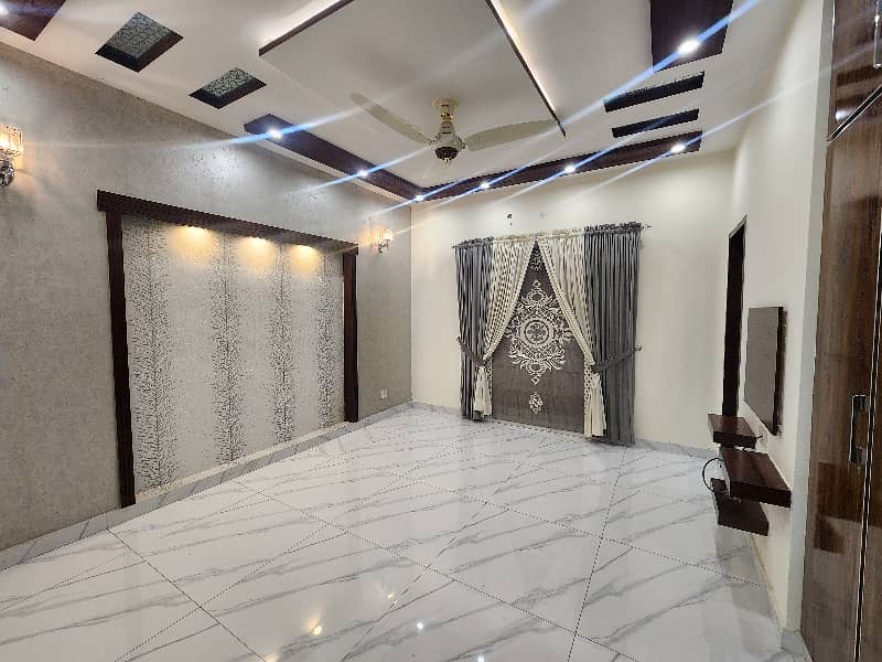 10 Marla fully house for rent Bahria town secter C 5