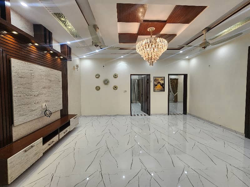 10 Marla fully house for rent Bahria town secter C 10