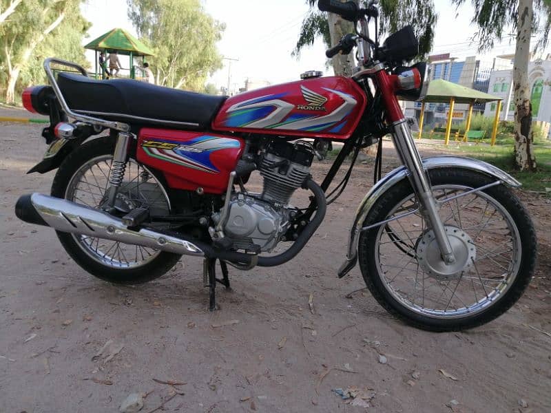 Honda 125 2022 Model Lush Condition 10/10 Original 1