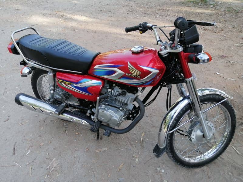 Honda 125 2022 Model Lush Condition 10/10 Original 2