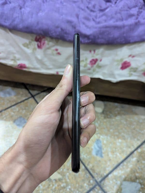 One Plus 6t 4