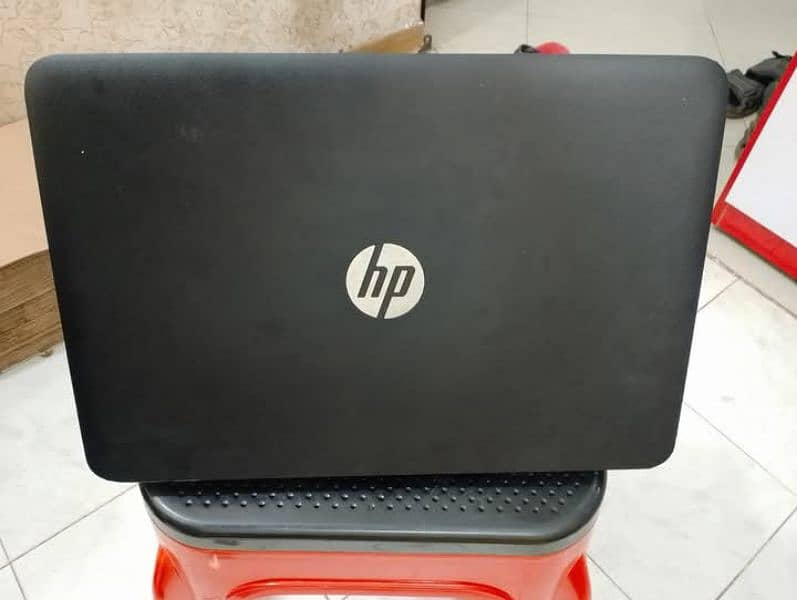 HP SMB G-4 Chromebook| 4GB Ram | 128GB SSD Expendable SSD |14" inch 4