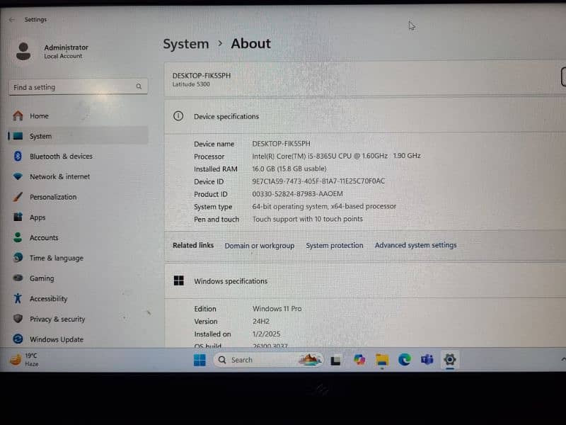 Dell Latitude 5300 i5 8th gen 5