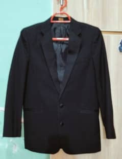 Black coat . . . Medium size. . Best quality coat