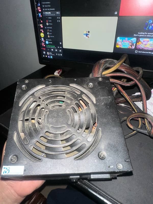 vs 550 power supply 0