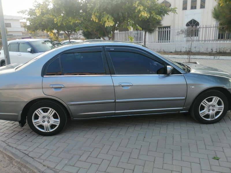 Honda Civic EXi 2004 0