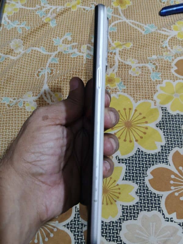 Realme 6i with Box 7