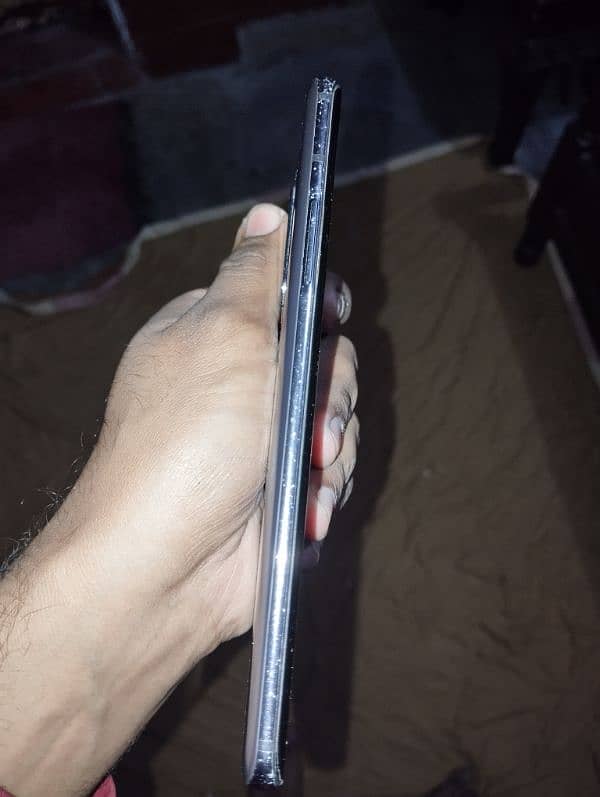 one plus 7 pro 8/256 GB with  original 30 watt wrap charger 1