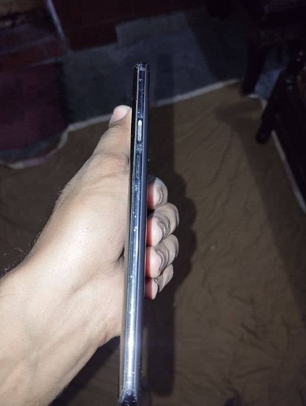 one plus 7 pro 8/256 GB with  original 30 watt wrap charger 4