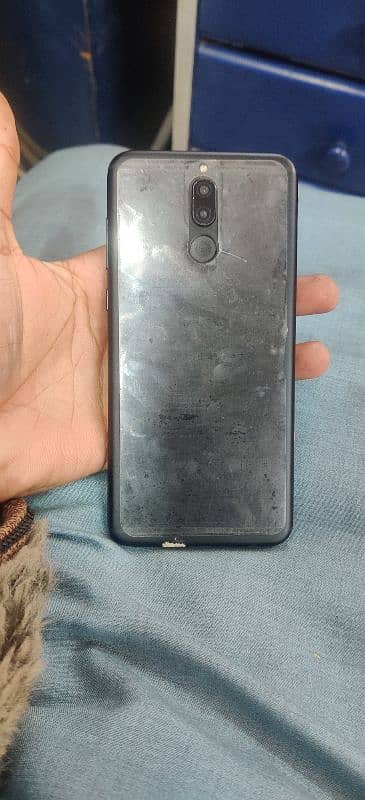 Huawei mate 10 lite 4/64gb urgent sale 7