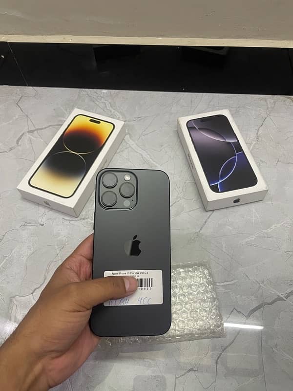 iPhone 16 pro max 256gb jv 4/5 Cycle 3