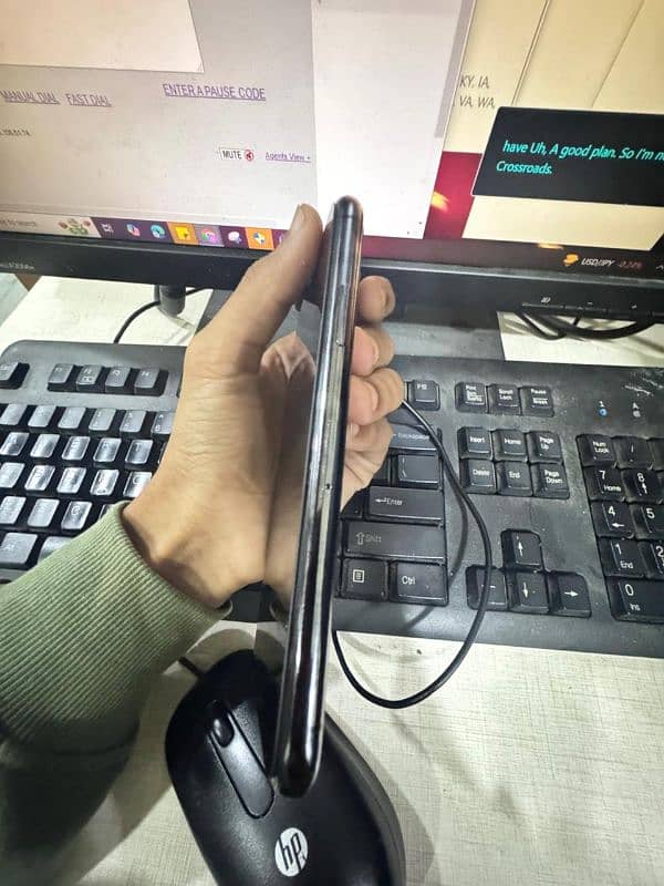 iphone 11pro pta approved 4