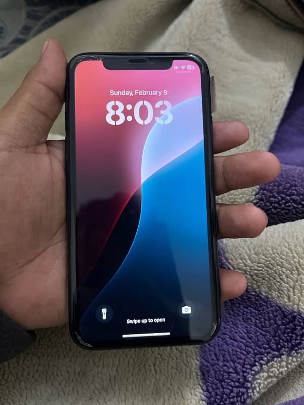 IPHONE XR 4