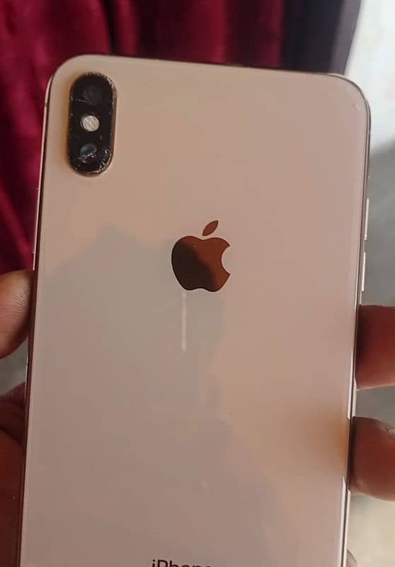 i phone xsmax 64 gb  pta approved back camera glass break 3