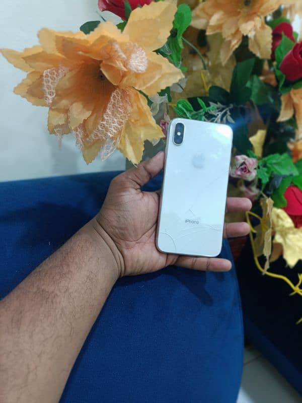 I phone X 64 GB PTA aproved 5