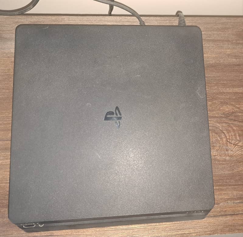 PS4 1TB with Controller| 10/10 Condition + NFS Heat Game 2