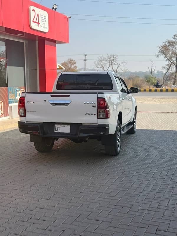 Toyota Pickup 2019 1