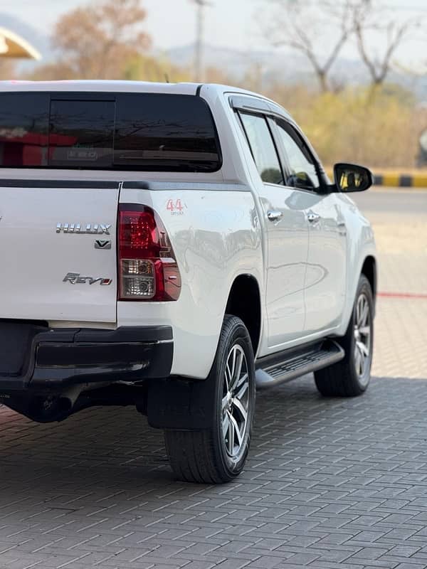 Toyota Pickup 2019 6