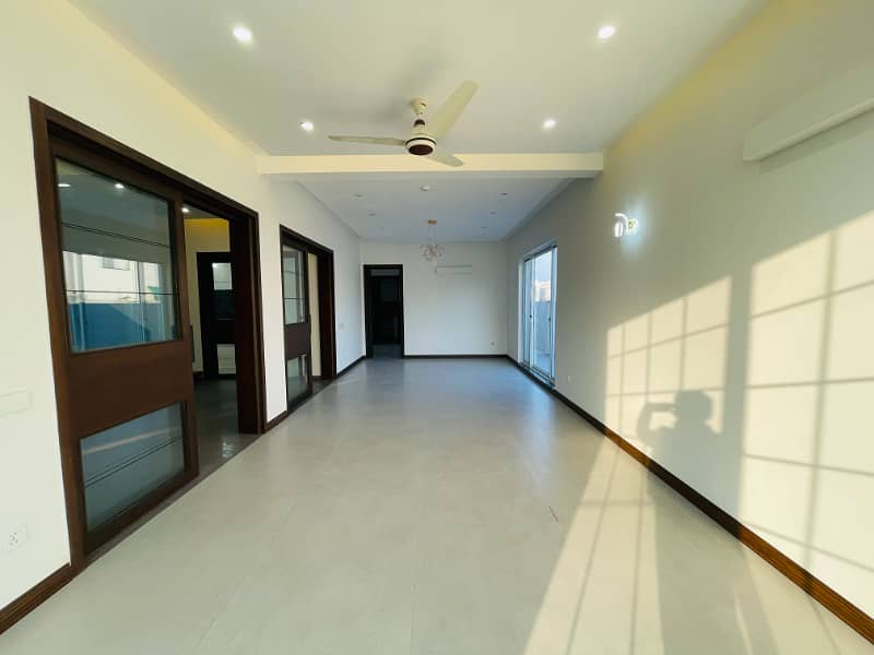 1 Kanal Luxury House For Rent In DHA Lahore 4