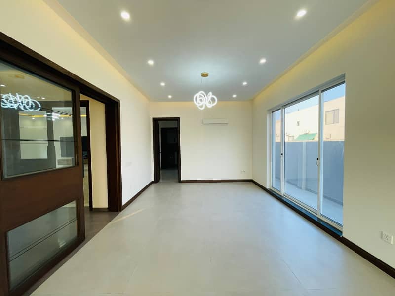 1 Kanal Luxury House For Rent In DHA Lahore 5