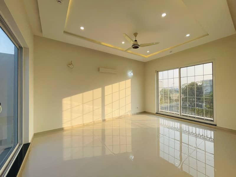 1 Kanal Luxury House For Rent In DHA Lahore 18