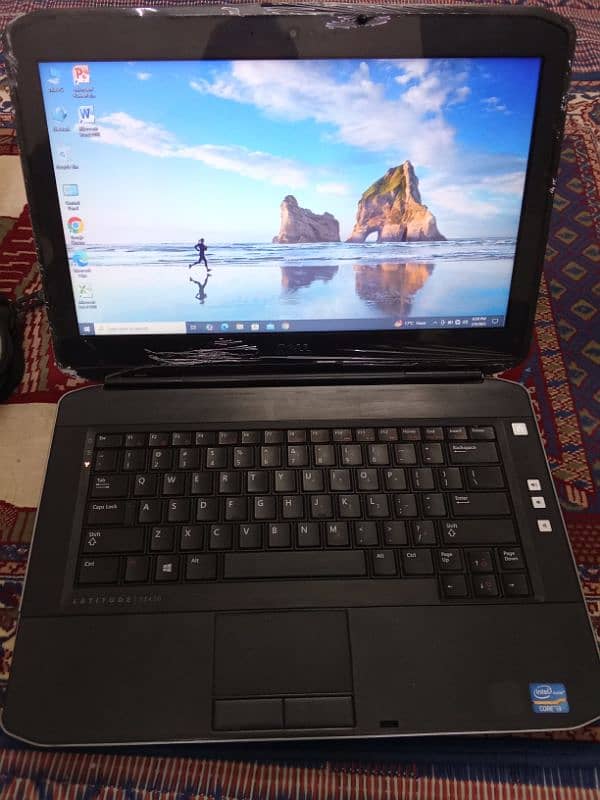 Laptop In Good Condition 3