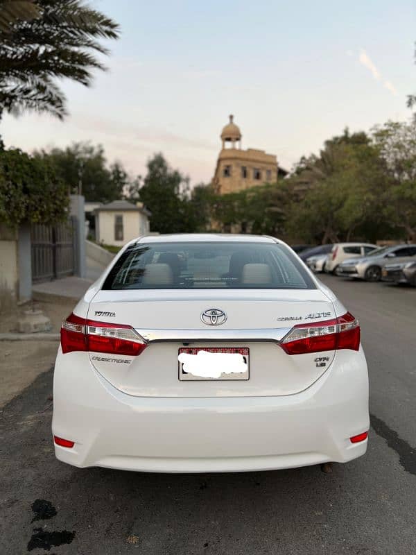 Toyota Corolla Altis 2017 3