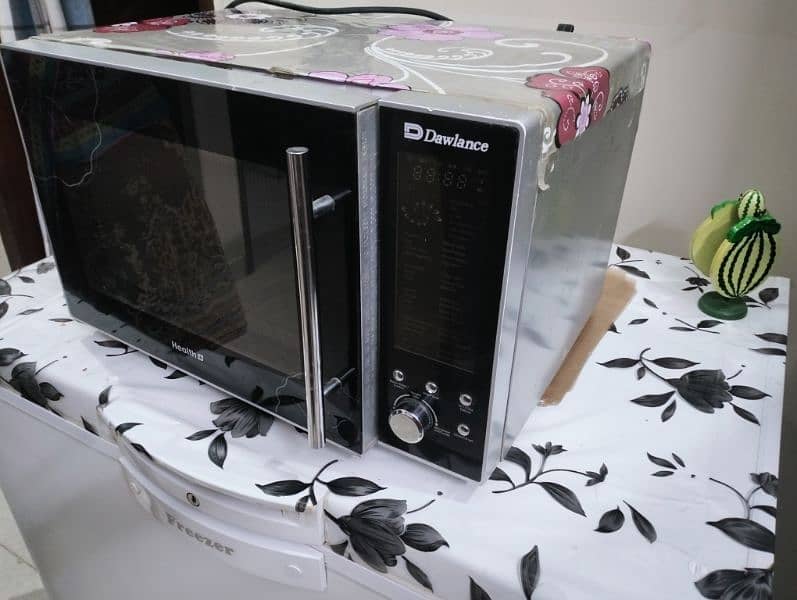 SONY LCD AND MICROWAVE 4