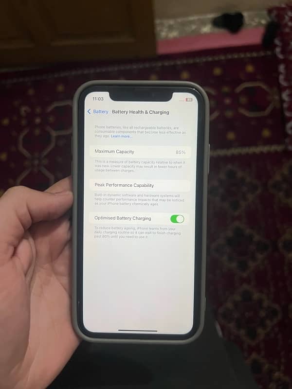 iPhone 11 64GB PTA Approved 4