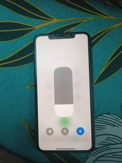 iPhone XS Max (64GB, Read Ad)