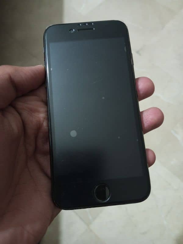 I phone 7 32gb 10/10 condition | bypass | 0