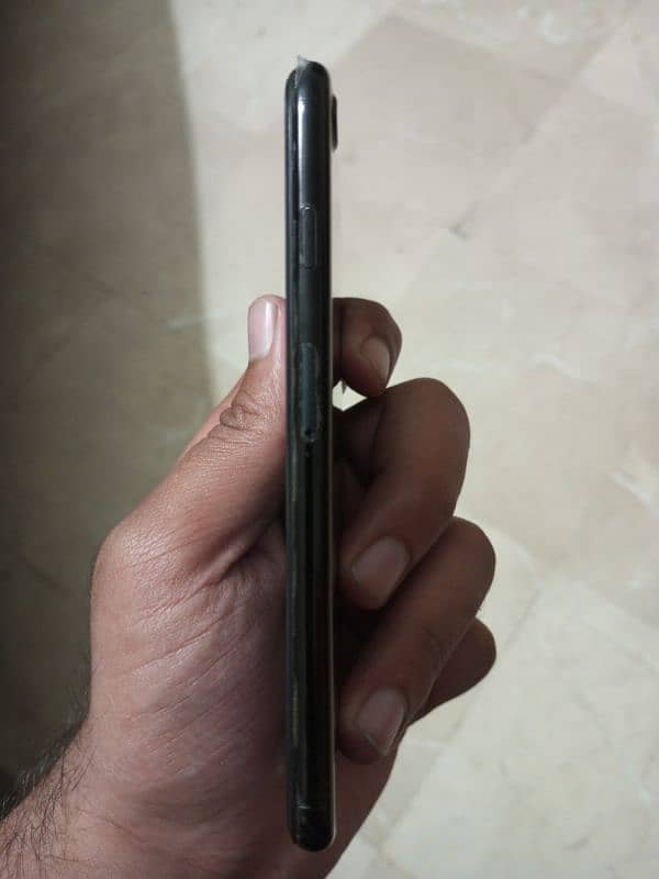 I phone 7 32gb 10/10 condition | bypass | 2