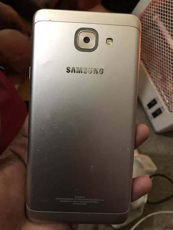 Samsung Galaxy j7max exchange possible 2